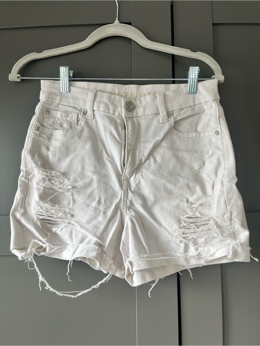 American Eagle Outfitters Cream Distressed Denim Cutoff Shorts